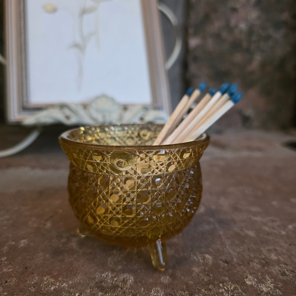 Vintage Amber Thousand Eye Glass Toothpick Holder Match Striker Footed Cauldron